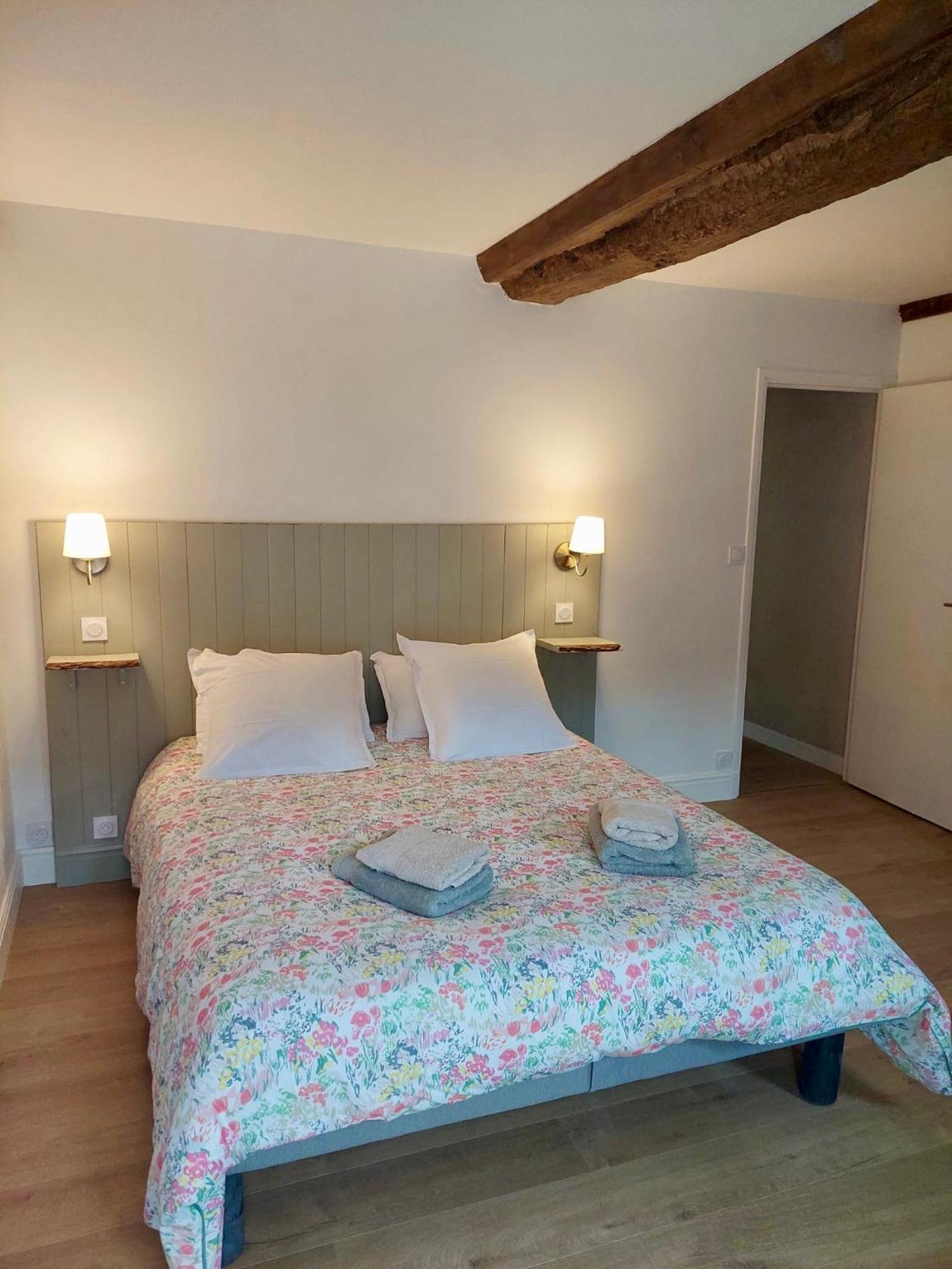 Les Chambres D'Omaha Beach Etablissement Avec Deux Chambres D'Hotes, Petit-Dejeuner Compris Fait-Maison Et Produits Locaux Виервил-сюр-Мер Екстериор снимка